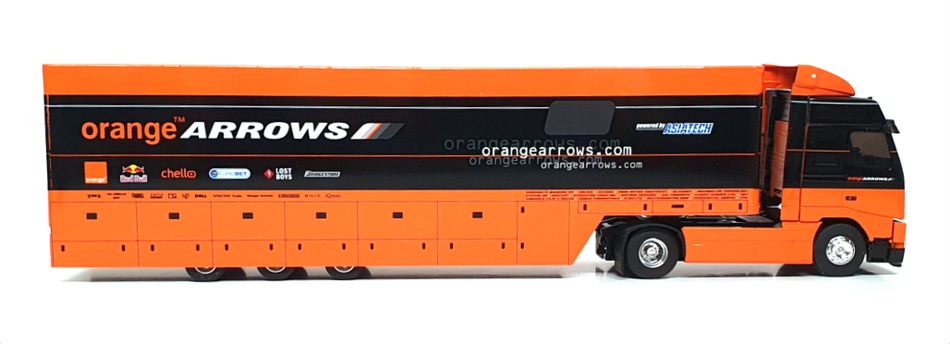 Eligor 1/43 Scale 112100 - Volvo FH F1 Transporter Truck Arrows 2001