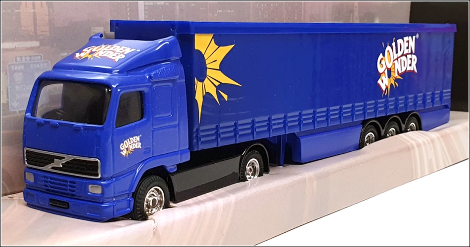 Corgi 1/64 Scale Diecast 59546 - Volvo Curtainsider Golden Wonder - Blue