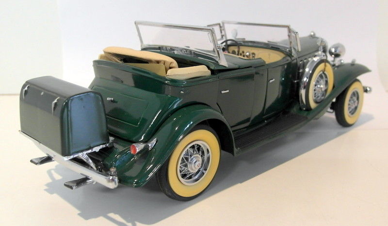 Danbury Mint 1/24 Scale Diecast - 33 1932 Cadillac V-16 Sport Phaeton ...