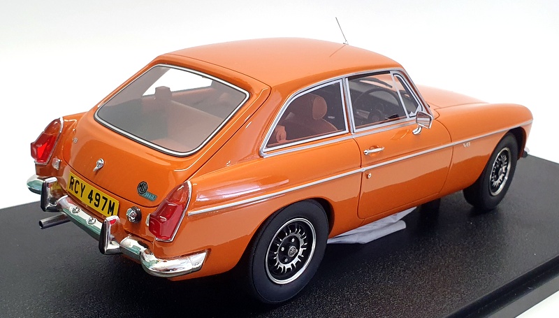 Cult Models 1/18 Scale CML107-2 - 1974 MG B GT V8 Tundra - Orange
