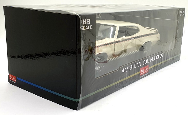 ミニカー　1/18 ビュイック GSX 1970(アポロホワイト) [5701] 1970 BUICK GSX APOLLO WHITE 1/18 DIECAST MODEL CAR BY SUN