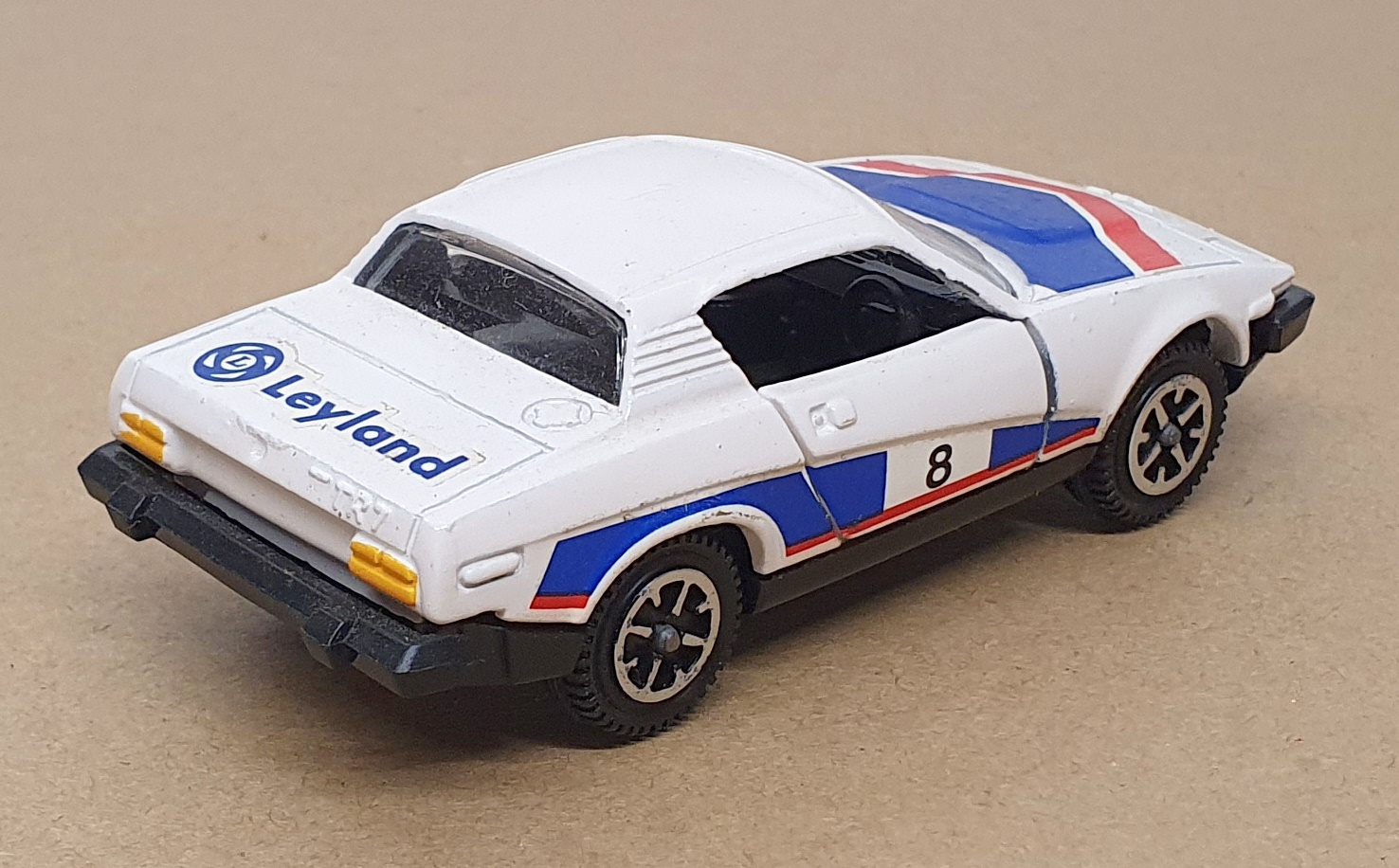 Dinky Toys Original Diecast 207 - Triumph TR7 Rally Car #8 - White/Blue/Red Dinky Toys Original Diecast 207 - Triumph TR7 Rally Car #8 - White/Blue/Red