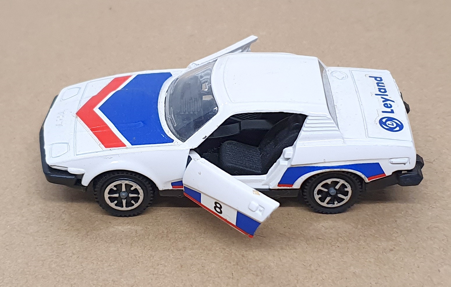 Dinky Toys Original Diecast 207 - Triumph TR7 Rally Car #8 - White/Blue/Red Dinky Toys Original Diecast 207 - Triumph TR7 Rally Car #8 - White/Blue/Red