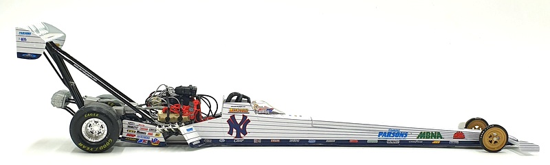 Action 1/24 Scale Diecast 103269 - Top Fuel Dragster 2002 NY Yankees A.Cowin