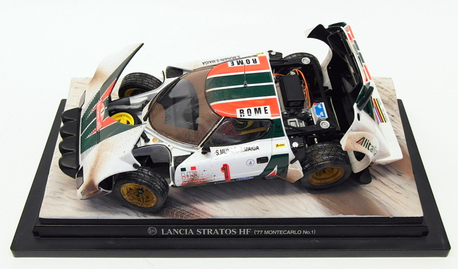 Kyosho 1/18 Scale Model Car 08139A - Lancia Stratos HF Altalia Diorama
