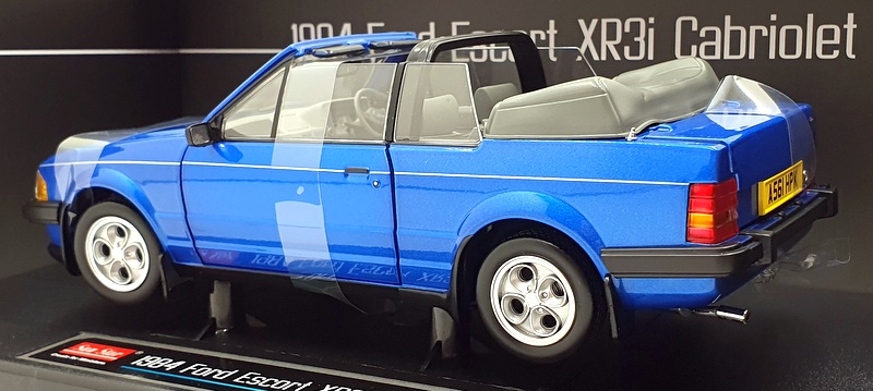 Sun Star 1/18 Scale 4988R - 1984 Ford Escort XR3i Cabriolet - Azure Blue