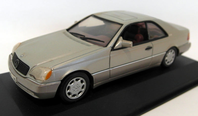 Minichamps 1/43 Scale diecast 32602 Mercedes Benz 600 SEC