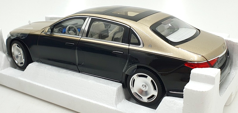 Norev 1/18 Scale Diecast 183917 - Mercedes-Maybach S-Class 2021 Gold/Black