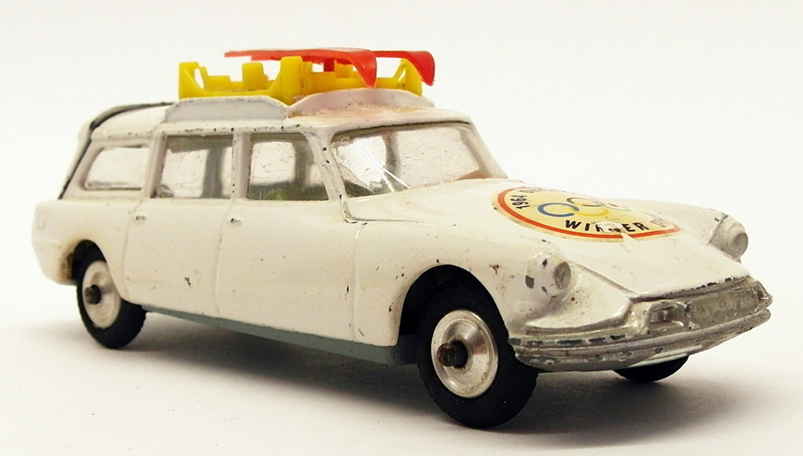 Corgi Toys 475 - Citroen Safari Olympic Winter Sports - White