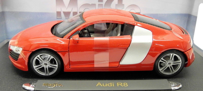 Maisto 1/18 Scale Diecast - 36143 Audi R8 Red Model Car