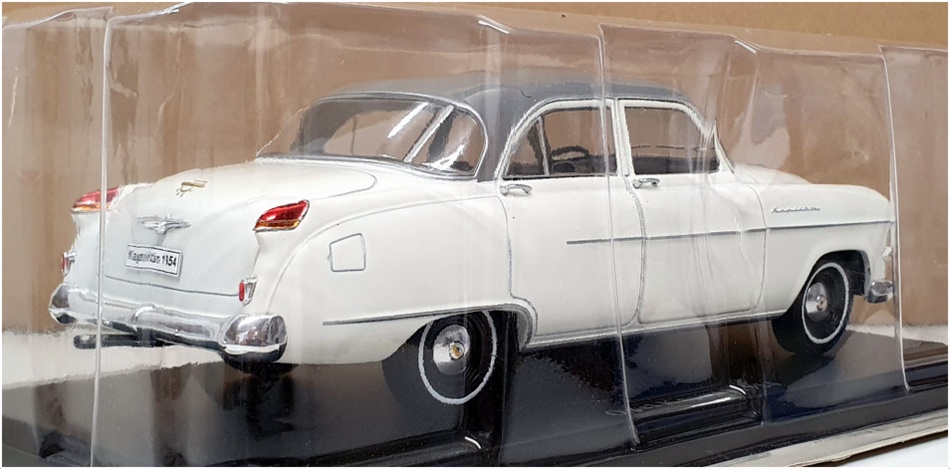 Hachette 1/24 Scale Diecast G1648011 - 1954 Opel Kapitan - White/Grey