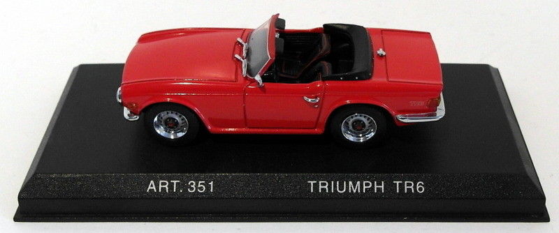 Detail Cars 1/43 Scale Diecast ART351 - 1969 Triumph TR6 Spider - Red