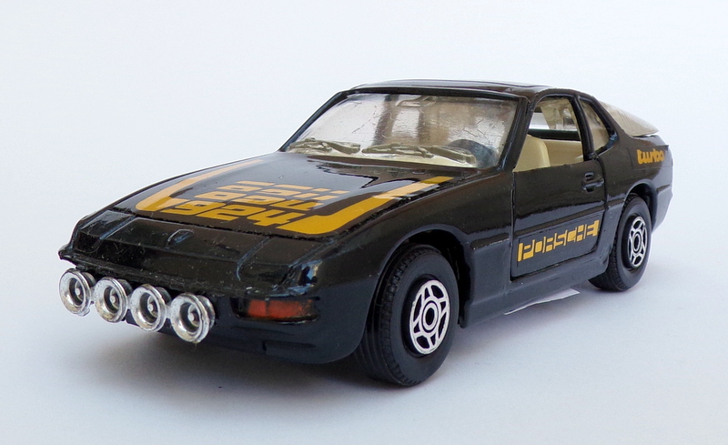 Corgi 11.5cm Long Vintage Diecast CG79 - Porsche 924 - Black Corgi 11.5cm Long Vintage Diecast CG79 - Porsche 924 - Black