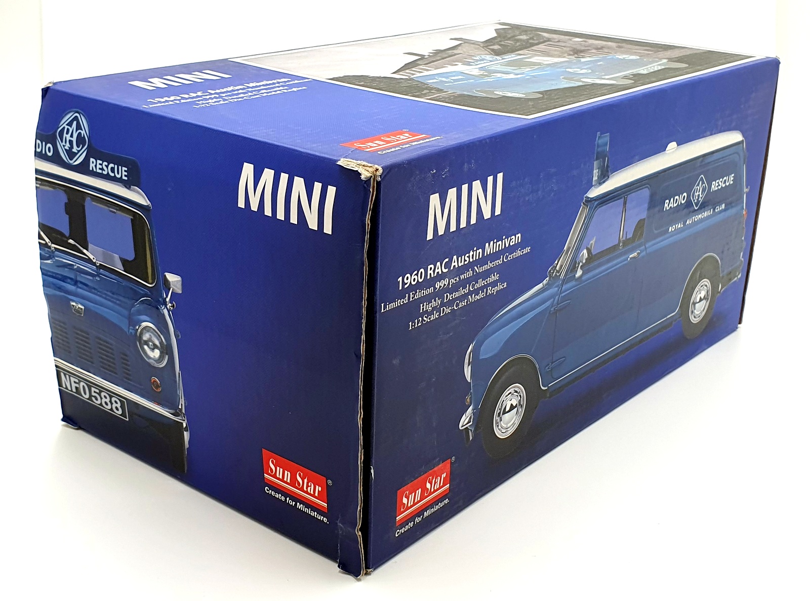 Sun Star 1/12 Scale Diecast 5317 - 1960 RAC Austin Minivan - Blue