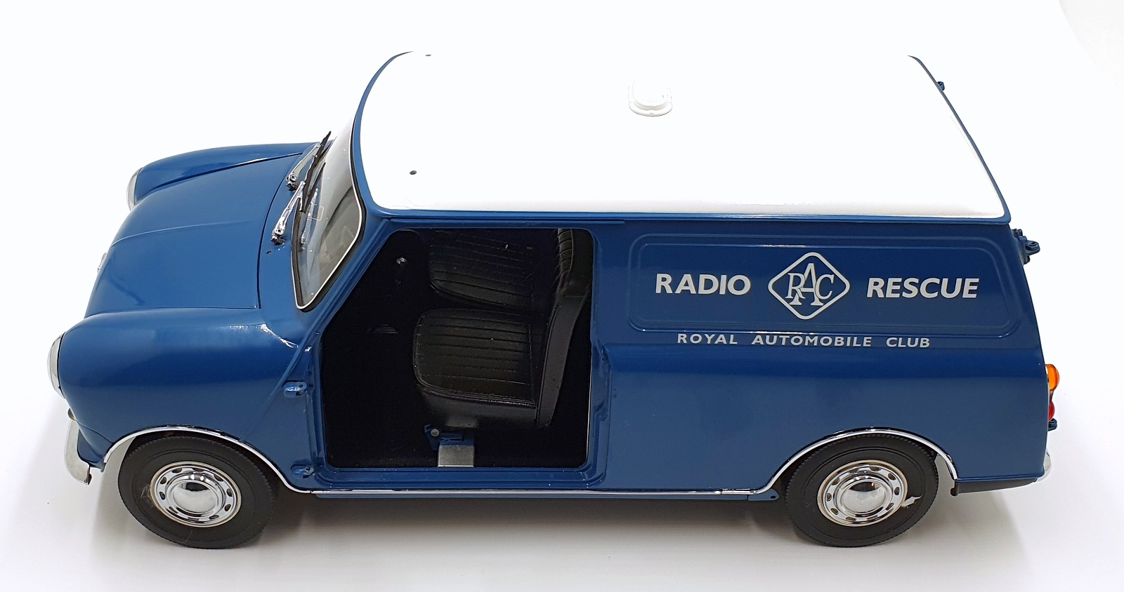 Sun Star 1/12 Scale Diecast 5317 - 1960 RAC Austin Minivan - Blue