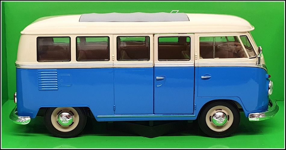Welly NEX 1/24 Scale 22095W - 1963 Volkswagen T1 Bus - Blue