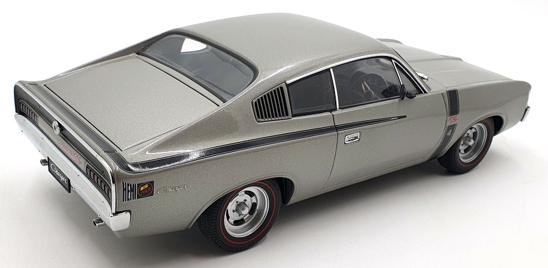 Autoart 1/18 Chrysler charger E49 訳あり Autoart 1/18 Scale Diecast 71506 - Chrysler Charger E49
