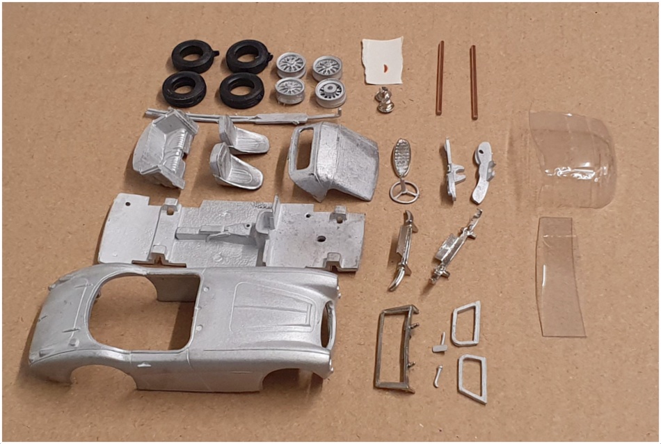 K&R Replicas 1/43 Scale Unbuilt Kit KR20 - Austin Healey 3000 Mk1