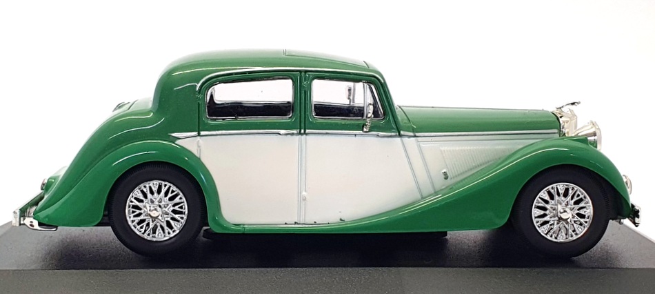 Atlas Editions 1/43 Scale 4 641 116 - Jaguar MkIV 3.5L - Green/White Atlas Editions 1/43 Scale 4 641 116 - Jaguar MkIV 3.5L - Green/White