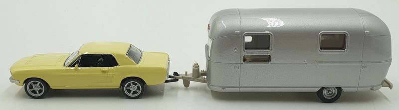 Norev 1/43 Scale 270581 - Ford Mustang & Airstream - Yellow/Silver