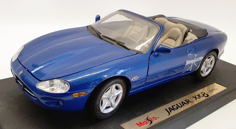 Maisto 1/18 Scale Diecast 31836 - 1996 Jaguar XK8 Convertible