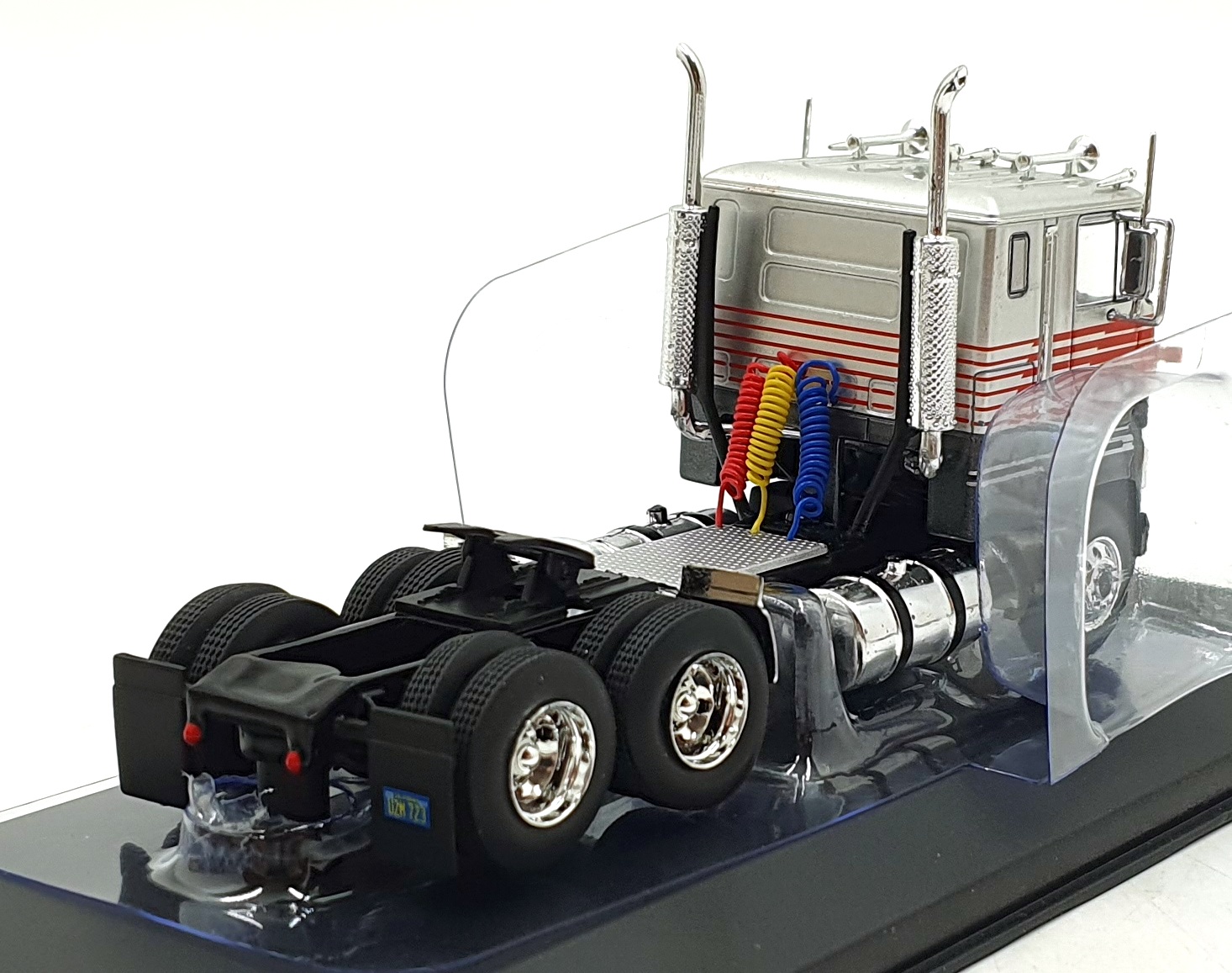 Ixo Models 1/43 Scale Diecast 64TR015A - 1976 Ford CL 9000 Truck Ixo Models 1/43 Scale Diecast 64TR015A - 1976 Ford CL 9000 Truck