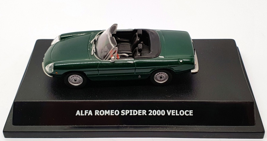 Maxi Car 1/43 Scale 10012 - Alfa Romeo Spider 2000 Veloce - Green