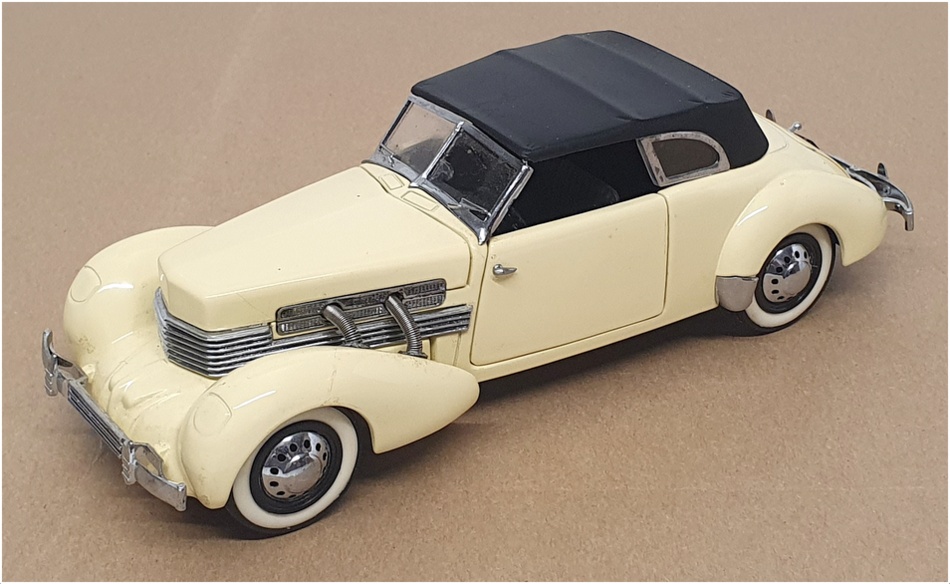 フランクリンミント　1937 Cord 812 Phaeton Roadster 1937 Cord 812 Phaeton |