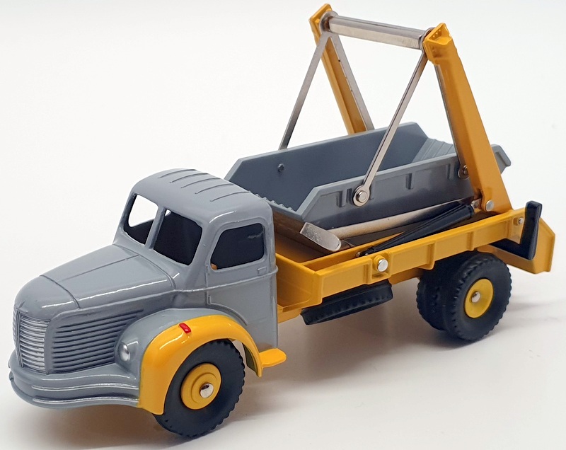 Atlas Editions Dinky Toys 34C - Berliet Multibenne Marrel Truck