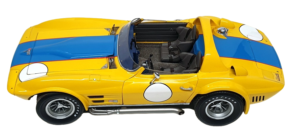 Exoto 1/18 Scale DC21823S - Chevrolet Corvette Grand Sport - Yellow/Blue Exoto 1/18 Scale DC21823S - Chevrolet Corvette Grand Sport - Yellow/Blue