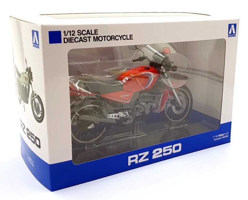 Aoshima 1/12 Scale 110430-3700 - Yamaha RZ 250 Motorcycle - Red Aoshima 1/12 Scale 110430-3700 - Yamaha RZ 250 Motorcycle - Red
