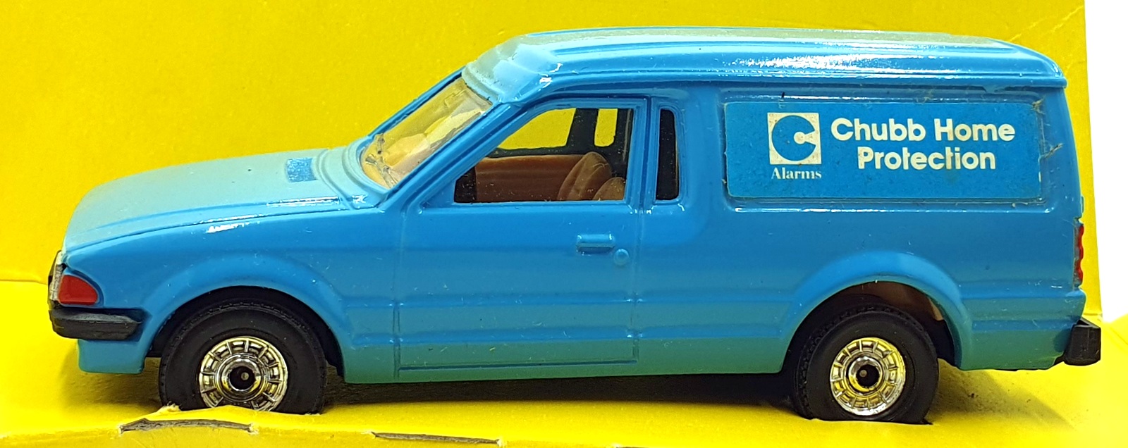 Corgi 12cm Long Diecast 626 - Ford Escort Van - Chubb Fire Cover Corgi 12cm Long Diecast 626 - Ford Escort Van - Chubb Fire Cover