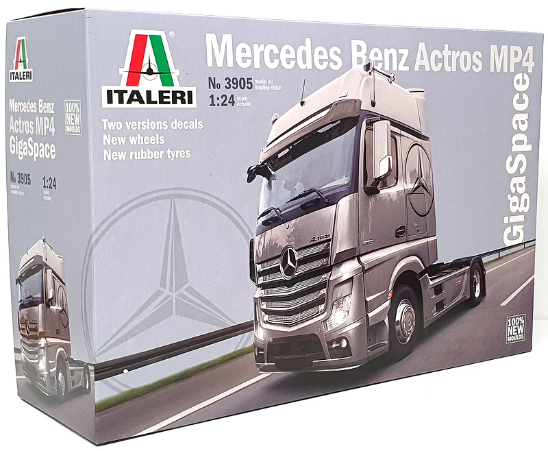 Italeri 1/24 Scale Kit 3905 - Mercedes Benz Actros MP4 Truck 2