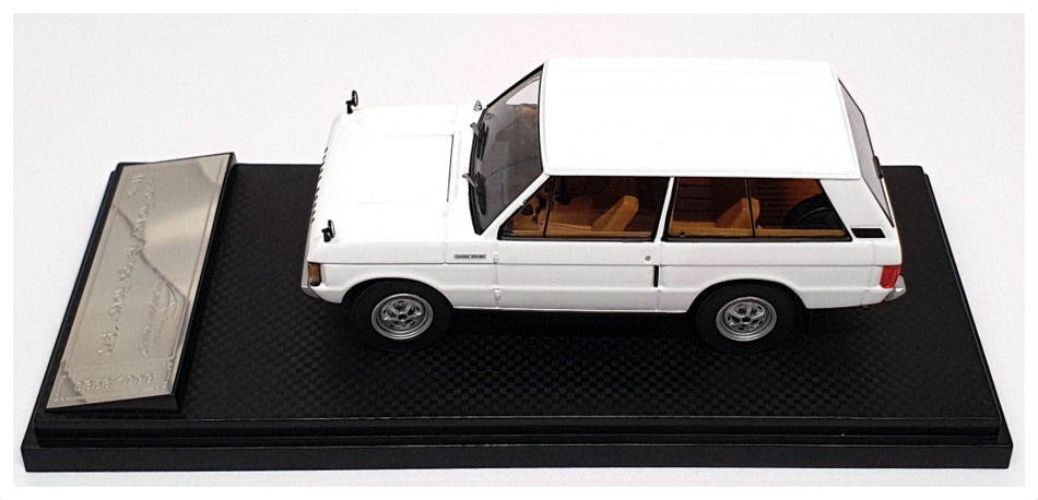 Almost Real 1/43 Scale 410102 - 1970 Land Rover Range Rover - White 