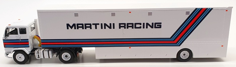 1/18 ボルボ　F88 IXO Models 1/43 Scale TTR018 - Volvo F88 Racing Transporter