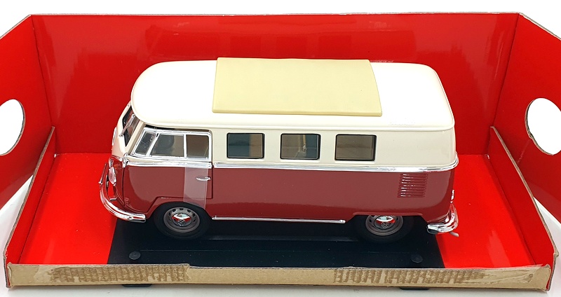 Road Signature 1/18 Scale 92328 - 1962 Volkswagen Microbus - Red