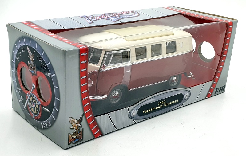 Road Signature 1/18 Scale 92328 - 1962 Volkswagen Microbus - Red