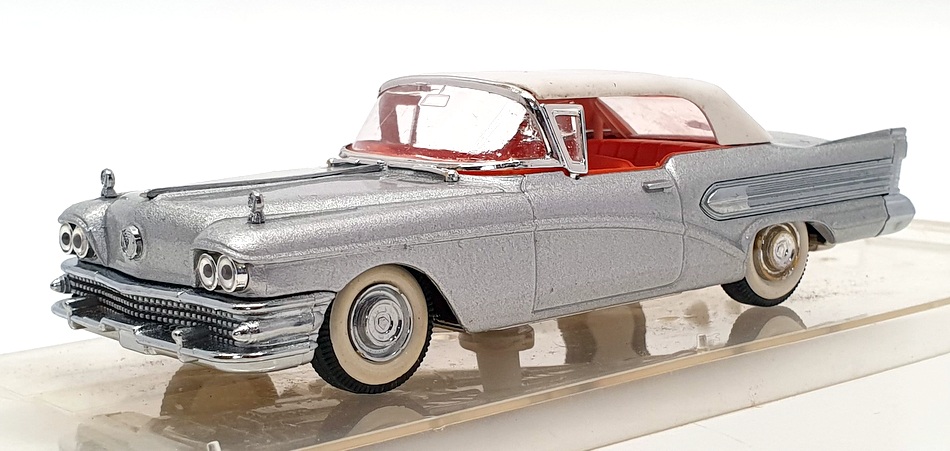 Miniature Vitesse 451 - Buick Special Closed Cabriolet 1958 - 1/43 - Fabriquée Au Portugal