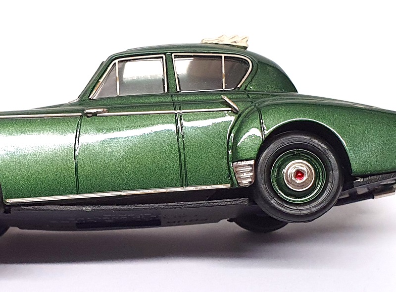 Four Wheel Models 1/43 Scale FWLG34 - 1954 Lagonda 3L 4Dr Saloon - Larch Green Four Wheel Models 1/43 Scale FWLG34 - 1954 Lagonda 3L 4Dr Saloon - Larch Green