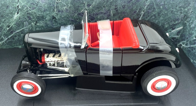 Ertl 1/18 Scale Diecast 7239 - 1932 Ford Street Rod - Black | eBay