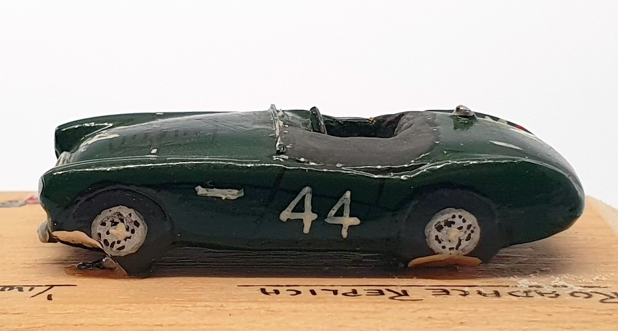 Roadace Replicas 1/100 Scale RA13 - Austin Healey 100S - #44 Sebring 1955