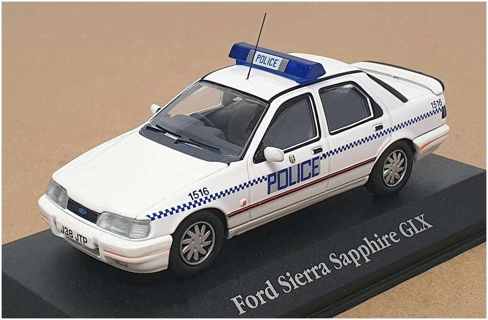 ATLAS EDITIONS FORD Falcon Ghia 1982 Anos 80/90 1:43 Scale EUR 18,43 - FR