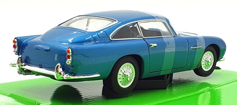 Welly NEX 1/24 Scale Diecast 24101MBU - 1964 Aston Martin DB5 - Met. Lt. Blue Welly NEX 1/24 Scale Diecast 24101MBU - 1964 Aston Martin DB5 - Met. Lt. Blue