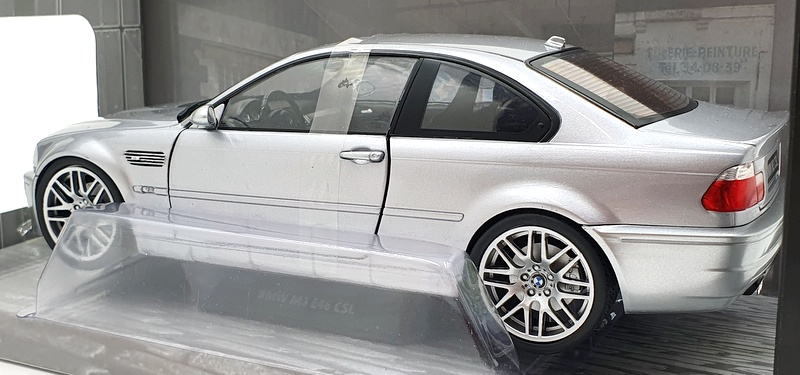Solido 1/18 Scale Diecast S1806503 - BMW E46 CSL 2003 - Silver/Grey Solido 1/18 Scale Diecast S1806503 - BMW E46 CSL 2003 - Silver/Grey