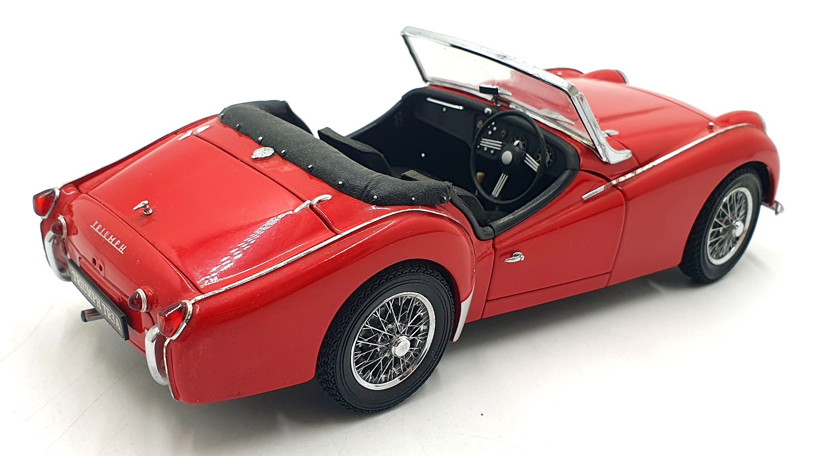 TRIUMPH 京商　1/18　ダイキャストモデル Kyosho 1/18 Scale Diecast DC22426F - Triumph TR3A - Red/Black | eBay