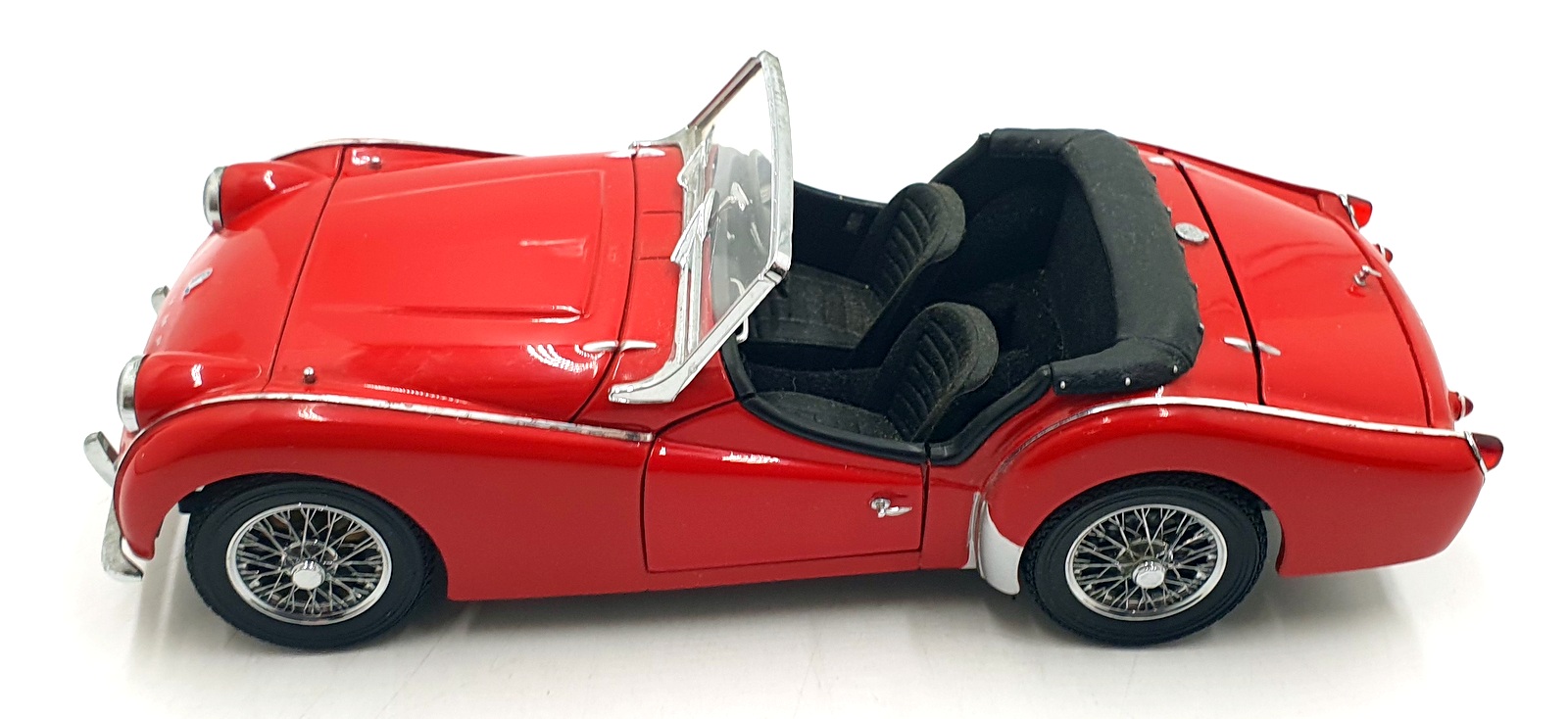 Kyosho 1/18 Scale Diecast DC22426F - Triumph TR3A - Red/Black | eBay
