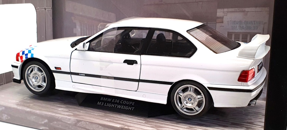 Solido 1/18 Scale S1803903 - BMW E36 Coupe M3 Lightweight - White