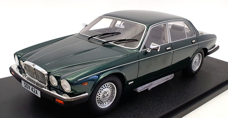 Cult Models 1/18 Scale Resin CML031-2 - 1983 Jaguar XJ SIII - Metallic Green 