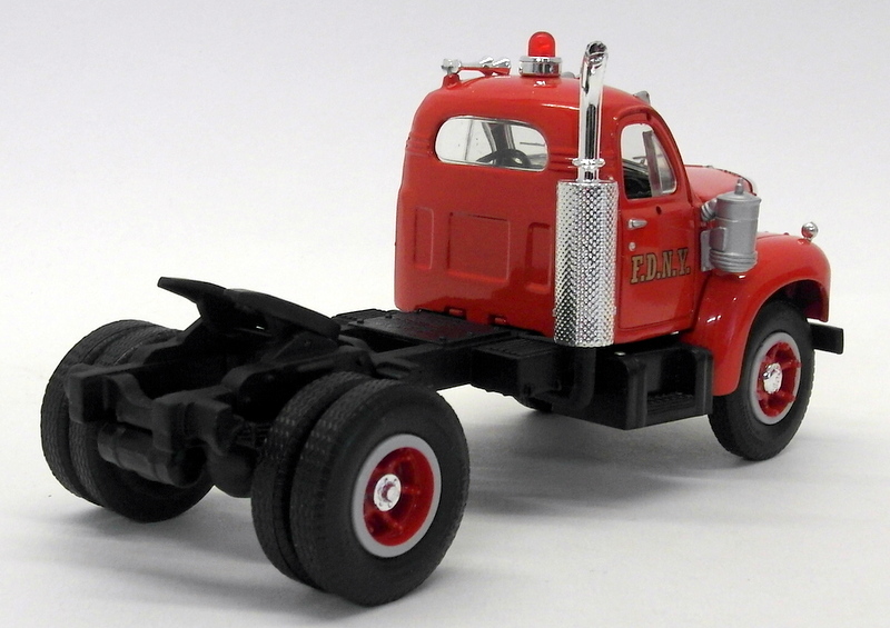 1st Gear 1 34 Scale - 18-1451 1960 Model B-61 Mack Tractor + Trailer F 