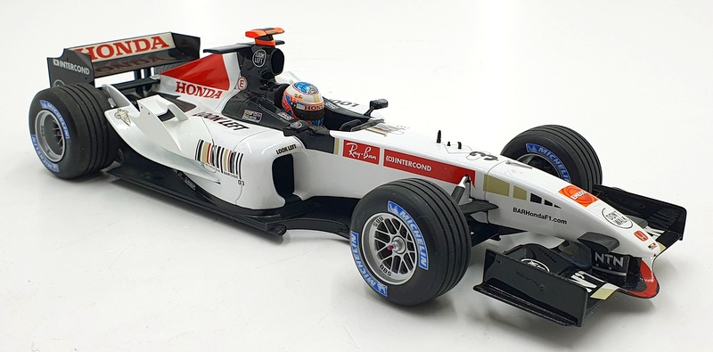 Minichamps 1/18 Scale Diecast 2425C - B.A.R. Honda 007 2005 J.Button #3